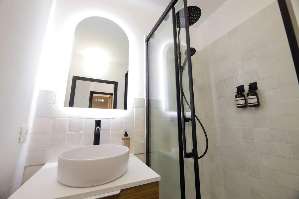 • Au Cosy Dome. • Apartment Royat Bagian luar foto